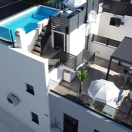 Vila Biser Vodice Exterior photo