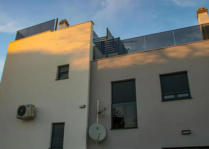 Vila Biser Vodice